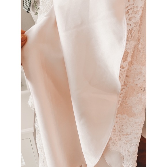 NWT CASABLANCA Bridal Style 2330 Chloe Wedding Gown -Ivory - Picture 12 of 15